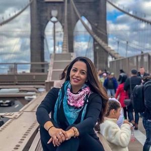 Meet your Posher, Isabel